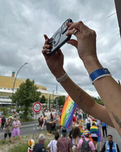 CSD Mobiltelefon Perspektive auf dem Wagen