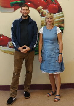 Paul Denkhaus, Schulsozialarbeiter und Antje Hildebrand, Lehrerin an der Schule am Schloss